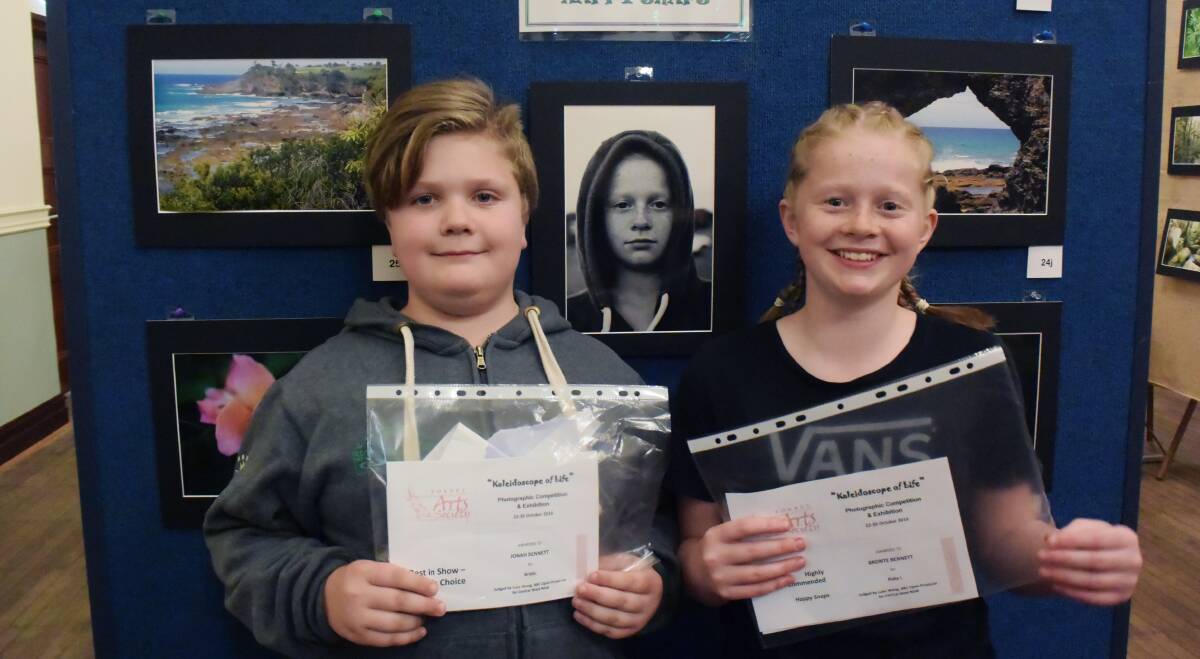 Jonah and Bronte Bennett collected prizes in the under 12s sections. Jonah was the winner of the Best of Show.