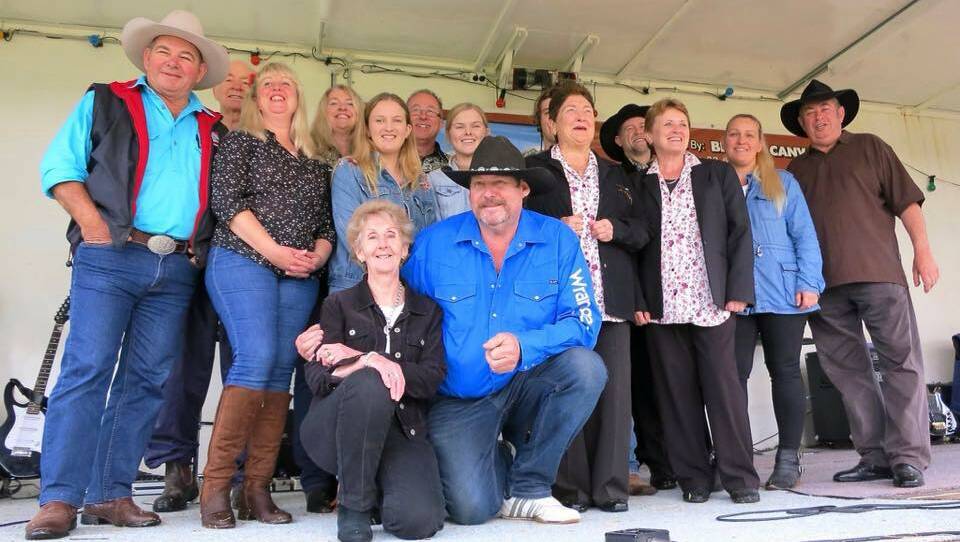 A happy crowd at Bedgerabong Country Music Campout this year. In urgent news, the club has decided to change 2018 dates from the 9th to 16th October as Mildura Country Music Festival has moved dates for next year. 