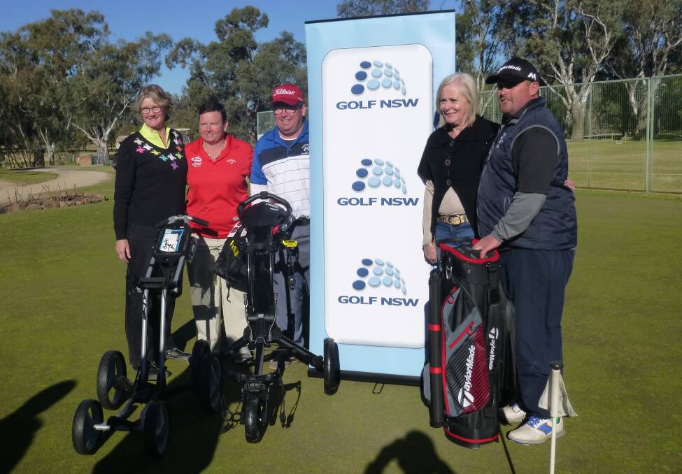 Happy at the NSW Sand and Grass Greens Golf Championships last Sunday were Michelle Adiar (NSW Golf), Chantell Greaves (Dunnedo), Mark Hale (Mudgee), Phyllis Miller (Forbes Shire) and Paul Friend (Peak Hill).