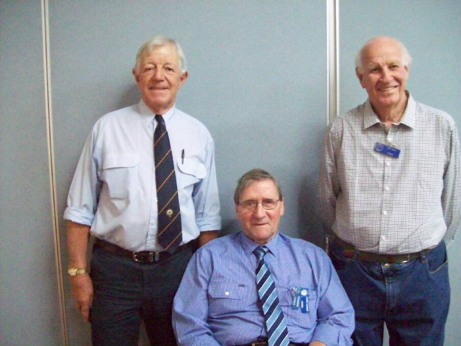 A previous guest speaker Jack Woodburn with Probus President Alister Lockhart and Don Rath. 