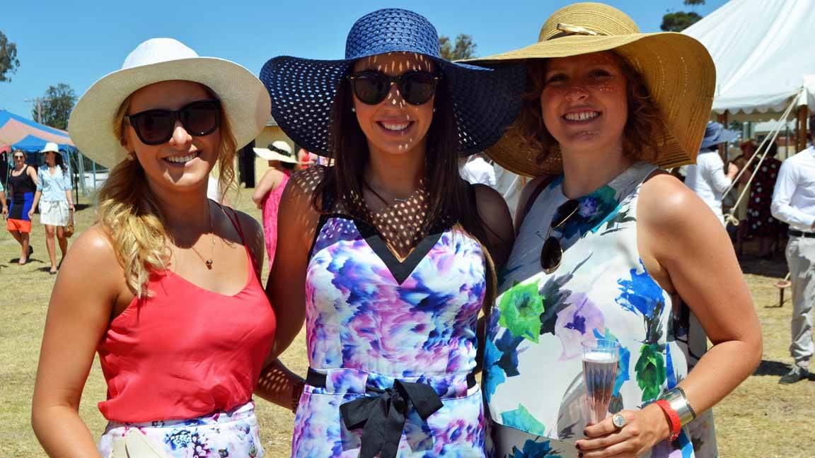 Thousands flocked to Cowra's biggest race meeting of the year on Saturday