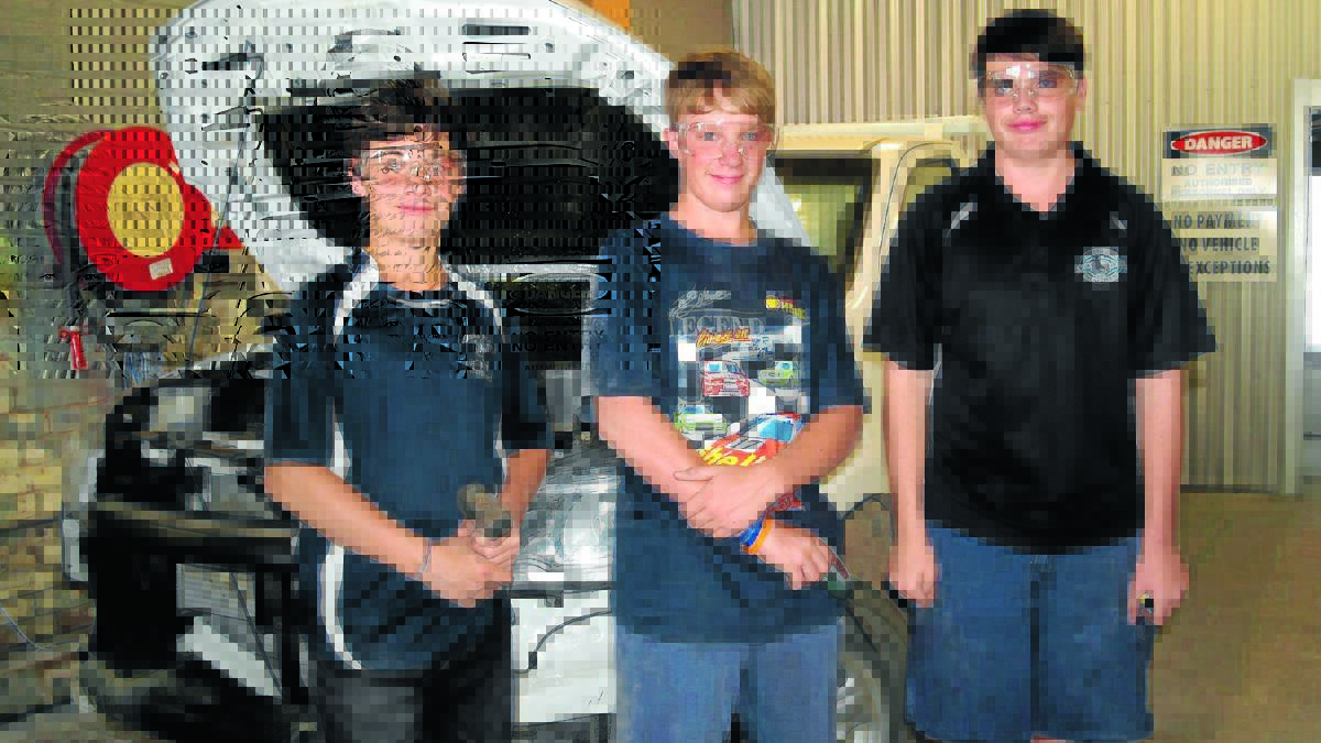 Year nine students Michael Wood, Bret Brown and Jake Bryant completed work placement at Forbes Smash Repairs. 1114workplacement(1)