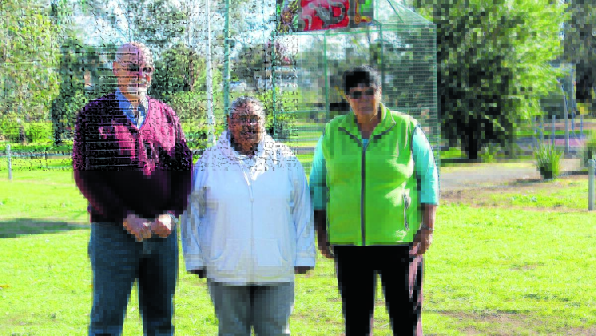 Forbes Art Society president Keith Mullette with Wiradjuri Dreaming Centre members Cathy Bowden and Aileen Allen who hope to get funding to bring the Dreaming Centre expansion project to life. 0516dreamingcentre