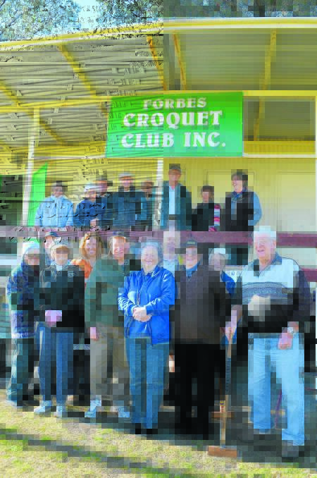 Northparkes Mines community and external relations advisor Brooke Lees (front fourth from left) was made welcome by Forbes Croquet Club members this week. 0714croquet (3)