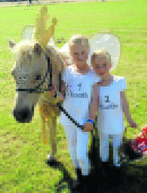 Andie and Jemma Hodder with Sandy ‘the tooth fairy’.
