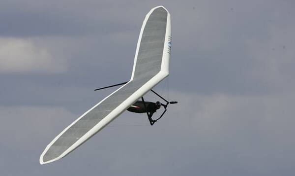 Australian pilot Jonny Durand will return to Forbes in January for hang gliding's world titles.