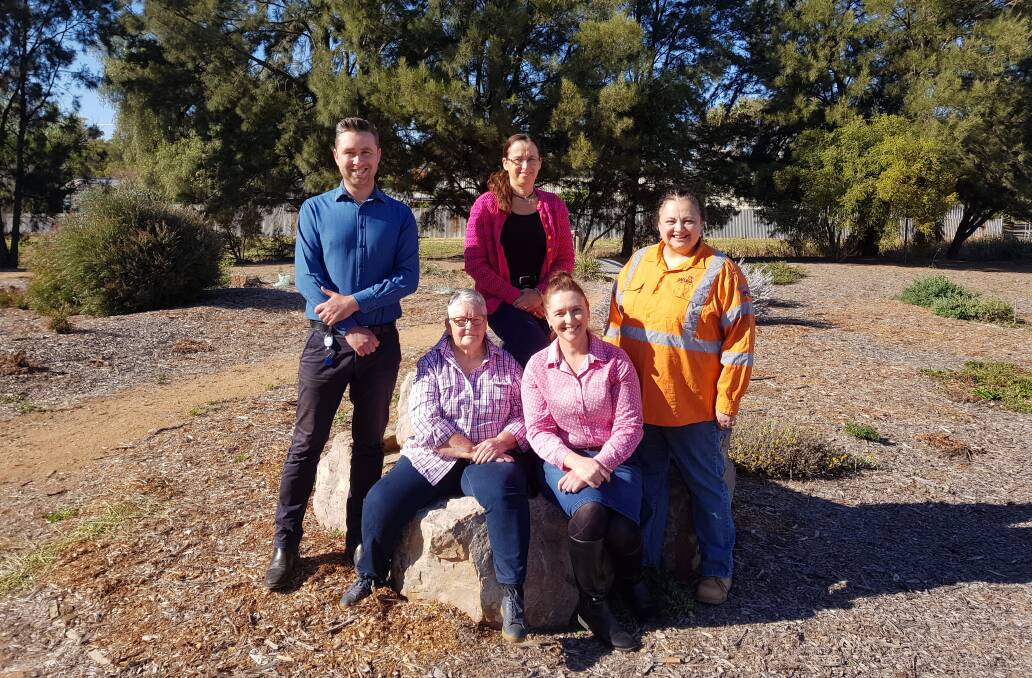 Getting Ready: Michael Chambers (Parkes Shire Council); Elsie Mahon; Jenny Harris (Jenz Yogalates); Adel Bintley (Inlink); and Marg Applebee (Central West Lachlan Landcare) checking out PAC Park Waterwise Garden ahead of Saturday's Walk and Wellness Morning.