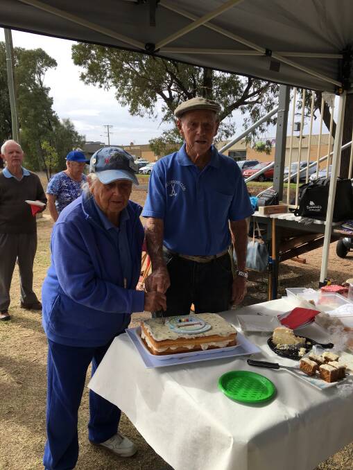 Yum: World Croquet Day celebrated May 8 . Dorothea Croker and Bruce Field
our most Senior members cutting the cake