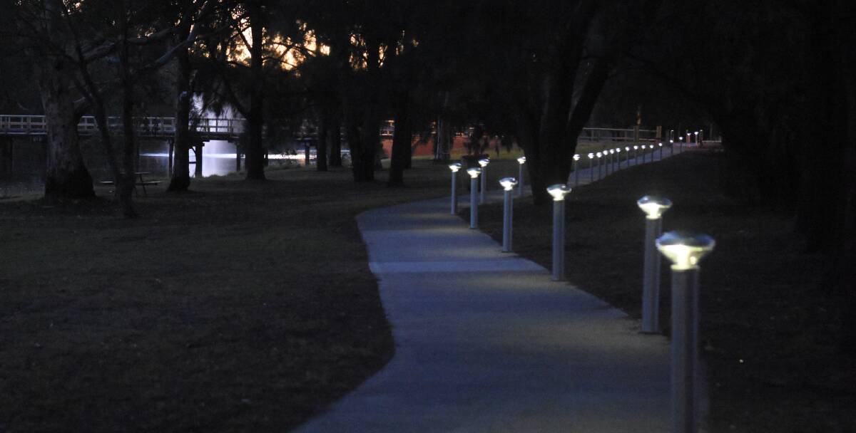 Forbes bid for more solar lighting for the Lake Forbes walkway but missed out against projects from across the electorate. 