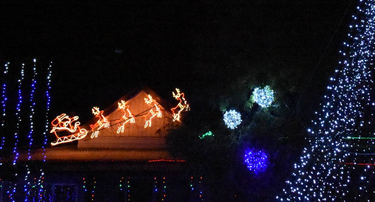 Just a snippet of one of the fantastic Forbes home Christmas lights displays of 2018.