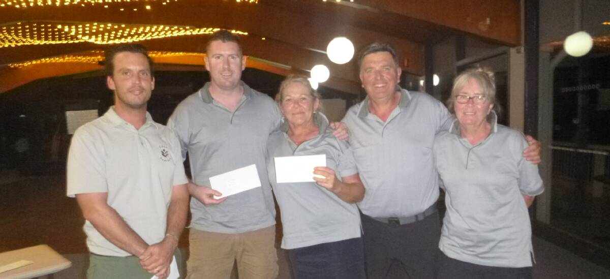 WINNERS: Head Pro Adam presents prizes to the Summer Sixes 2021-22 grand final winners, the Golfie team of Pat Lenehan, Wendy Simmons, Andrew Grierson, Sharon Grierson, absent Ethel Coombs, Jill Cripps. Picture: SUPPLIED
