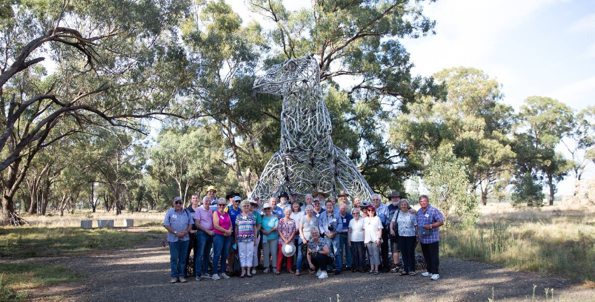 More than 50 former Apex members gathered for a long-awaited reunion in Forbes, with a visit to some top local attractions. 