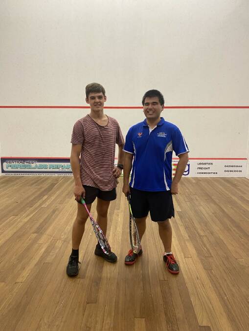 SUMMER SQUASH: Austen Brown and Weivan Huang before their squash match. Picture: SUPPLIED