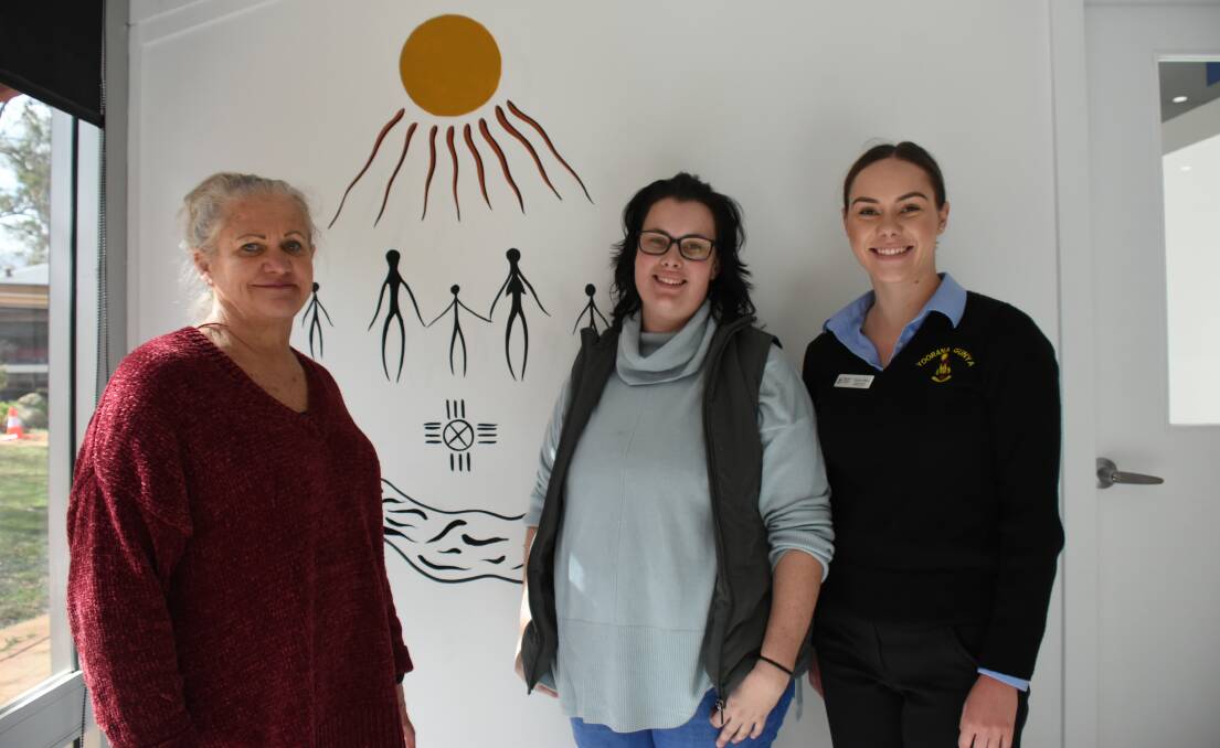 Sue Williamson and Caitlin Maginnis from Lives Lived Well with Taylor Bliss from Yoorana Gunya.