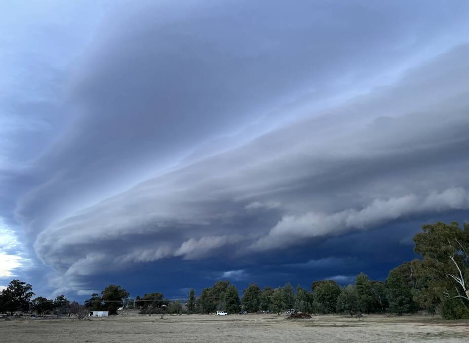 MONITOR THE SITUATION: The SES has issued a Flood Watch for the Lachlan River to Cottons Weir with the Bureau of Meteorology predicting widespread rainfall from Wednesday. Picture: File