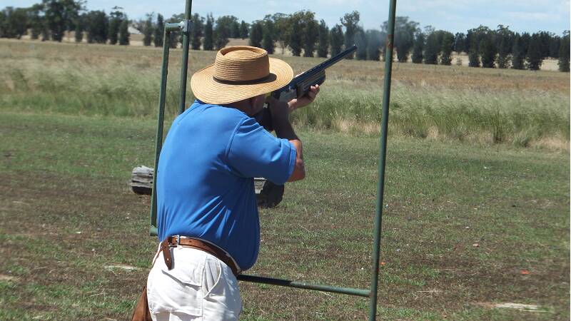 Des Shead shooting in the five stand shoot at the Bedgerabong Road shooting range. Like us on Facebook @ Forbes Sporting Shooters to find out more.