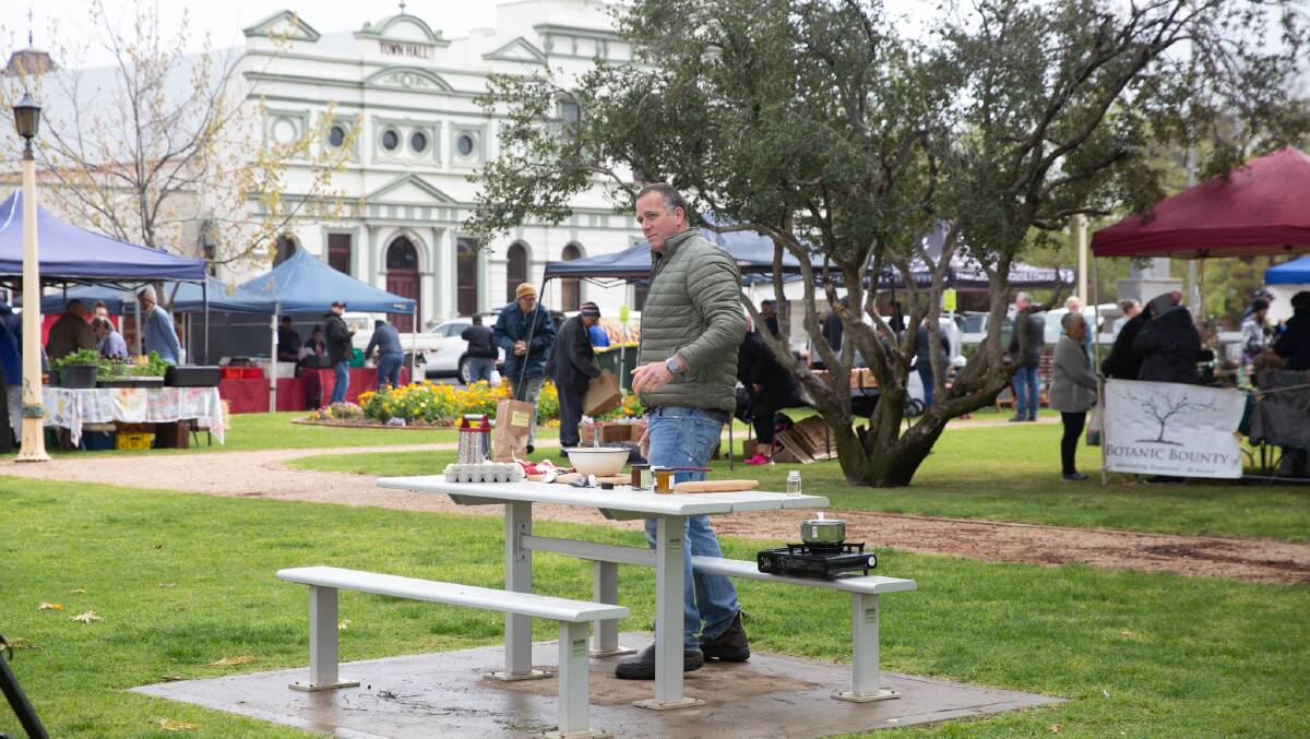 Better Homes and Gardens' Fast Ed was filming at the Forbes Farmers Markets in Victoria Park on Saturday morning.