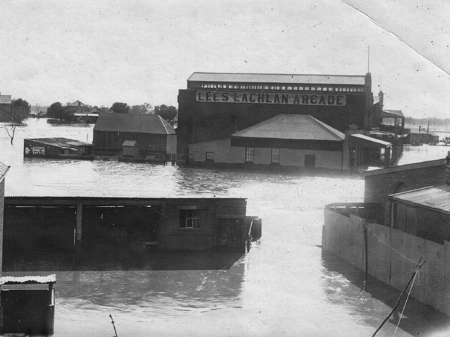 The Lachlan Arcade under water in the flood of 1900. Berger engaged the local fire brigade to pump it out, but declared they might as well try to empty the Pacfific Ocean.