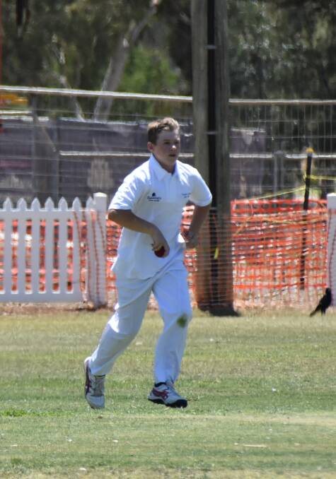 James Burton powers in to deliver in the Under 14s game against West Wyalong / Condobolin, claiming 2/25.