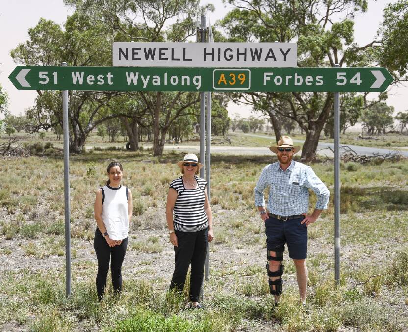 Malinda Parkinson, Sarah Nattey and Oliver Holm on the Newell Highway at the Newell Highway Task Force meeting.  Photo credit Jeff Stien