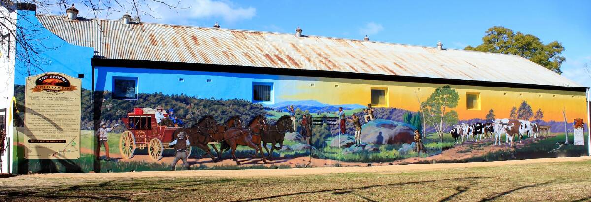 HISTORY: The Escort Rock gold robbery, as depicted in the mural on the Forbes road into Eugowra. Picture: EUGOWRA VILLAGE OF MURALS FACEBOOK