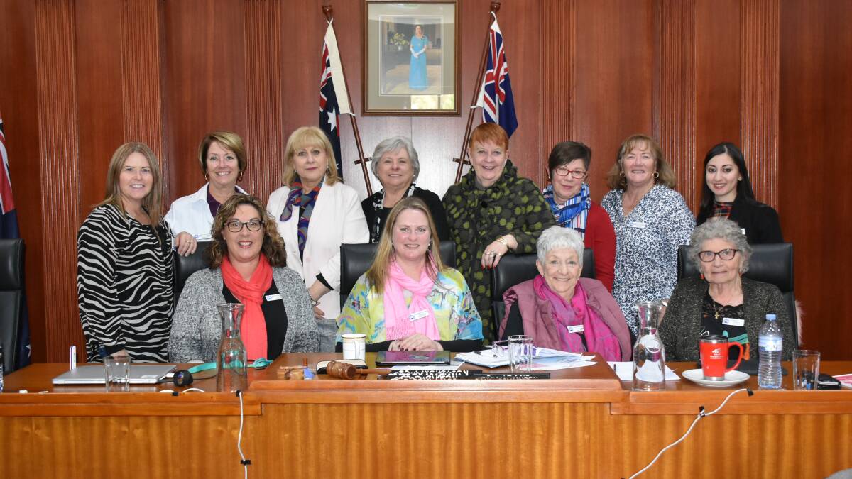 (Front) ALGWA executive Allyson Bradford, Cr Cassanda Coleman, Cr Colleen Fuller and Cr Jennifer Lecky with members of Australian Women in Local Government in Forbes.