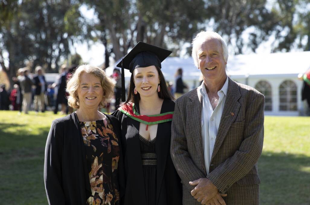 GRADUATION DAY: Jessica Kuntze and parents Judy and Johnny were excited for her graduation ceremony after it was postponed last year. Photo: SUPPLIED