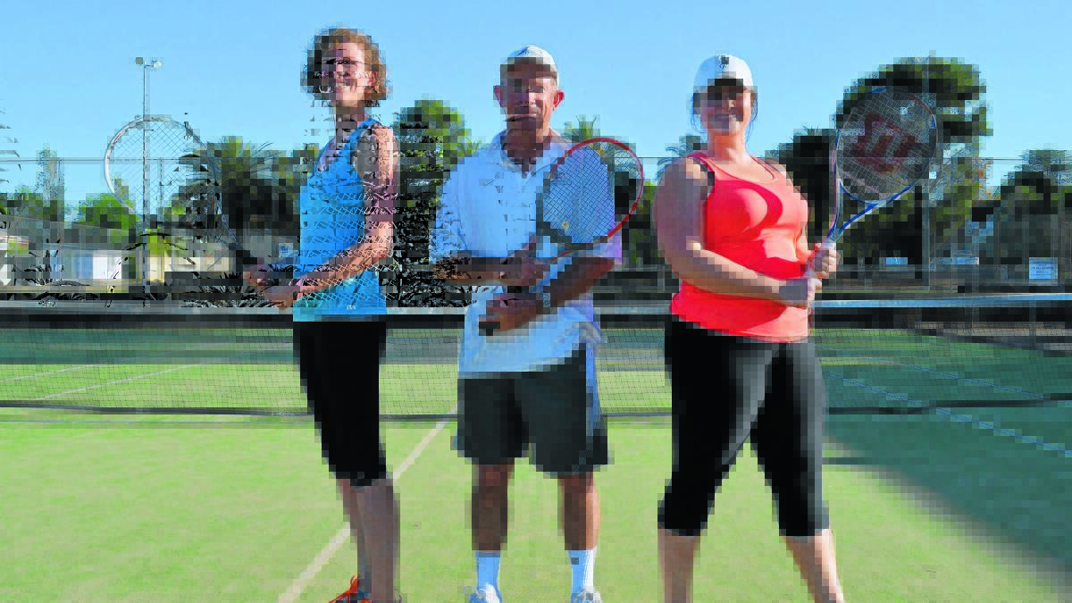 Penelope McGufficke, Peter Clifton and Melissa Ross are ready for a fundraiser evening of tennis. 1014tennis 