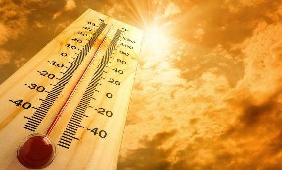 HEATWAVE: Hot weather is set to make a return to the region from Friday. Photo: FILE