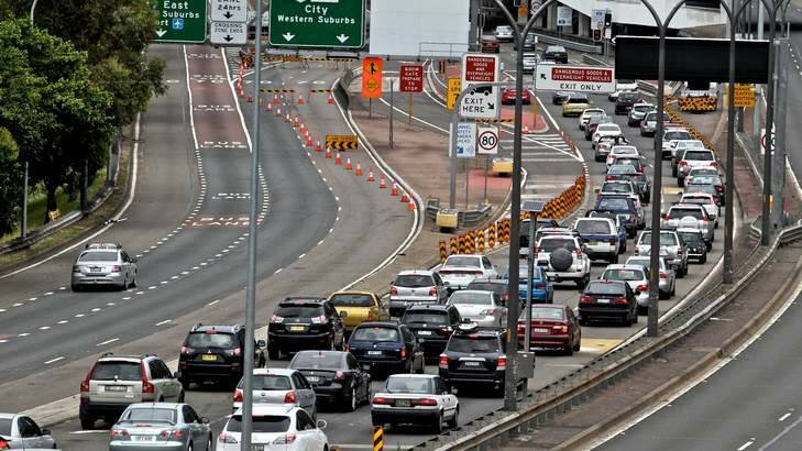 Height restriction: traffic heading southbound into the Sydney Harbour Tunnel. Photo: Ben Rushton